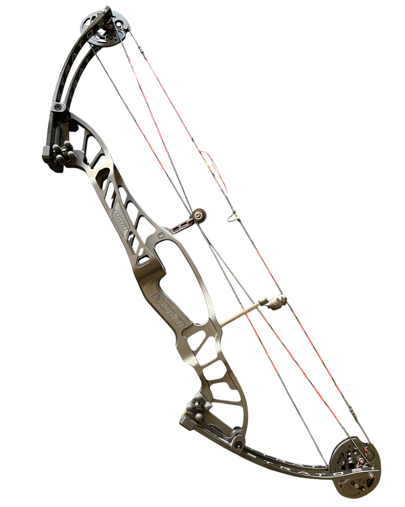 Hoyt Stratos 36